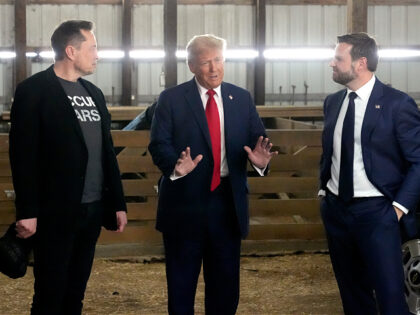 Tesla and SpaceX CEO Elon Musk, from left, Republican presidential nominee former Presiden